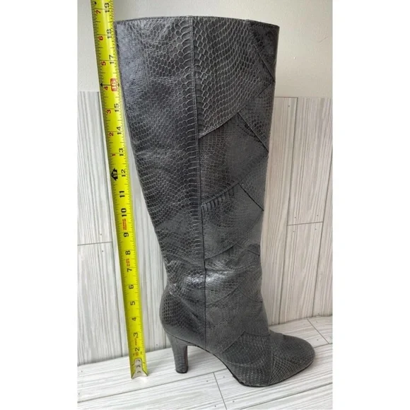 The Frye Company Ava 77731 Leather Snakeskin Tall Boots Size 8 M - Picture 10 of 12